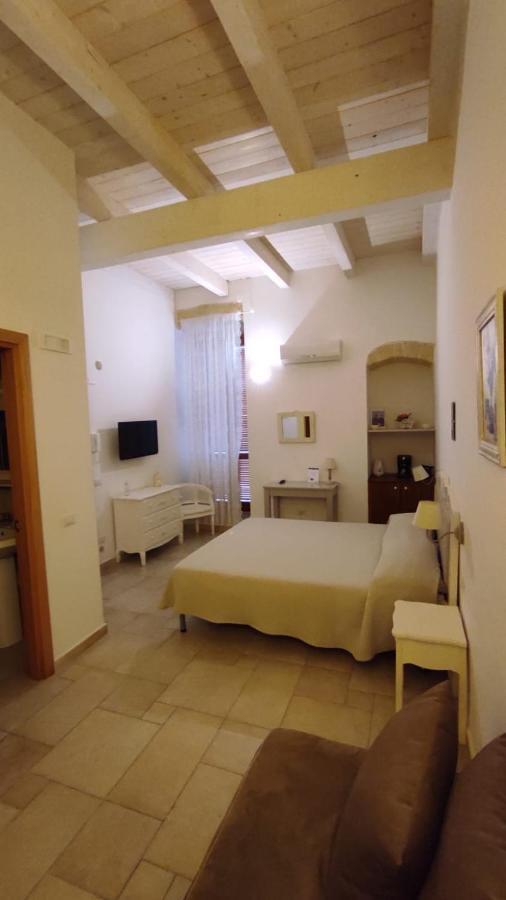 B&B Santa Rita Corato Bagian luar foto