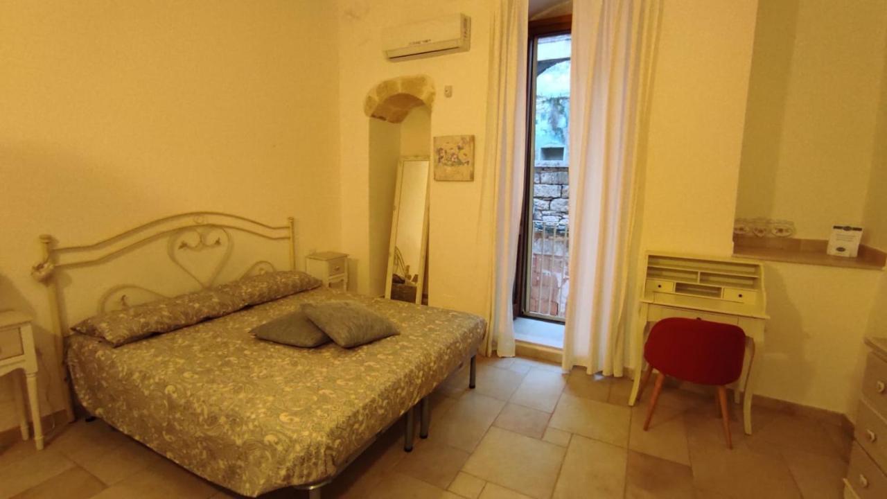 B&B Santa Rita Corato Bagian luar foto