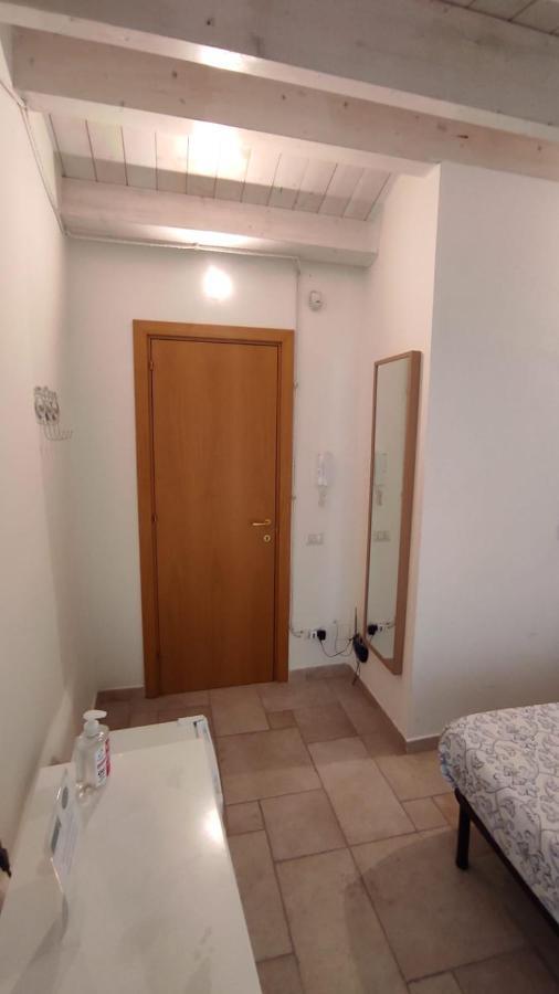 B&B Santa Rita Corato Bagian luar foto