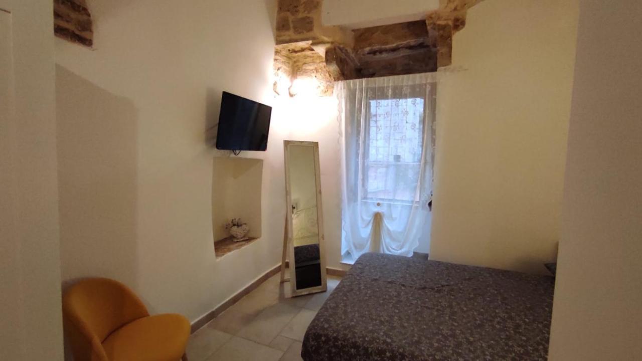 B&B Santa Rita Corato Bagian luar foto