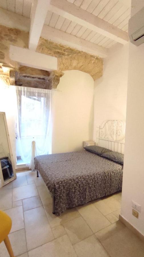 B&B Santa Rita Corato Bagian luar foto