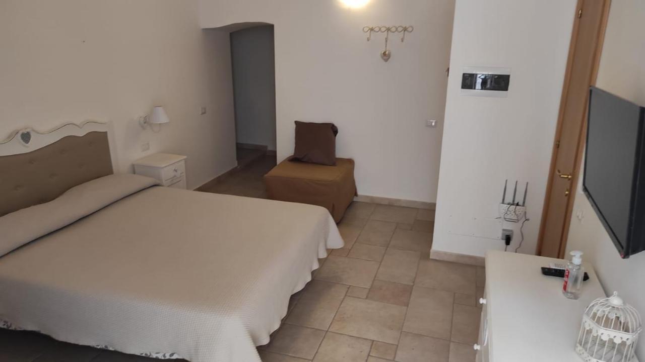 B&B Santa Rita Corato Bagian luar foto