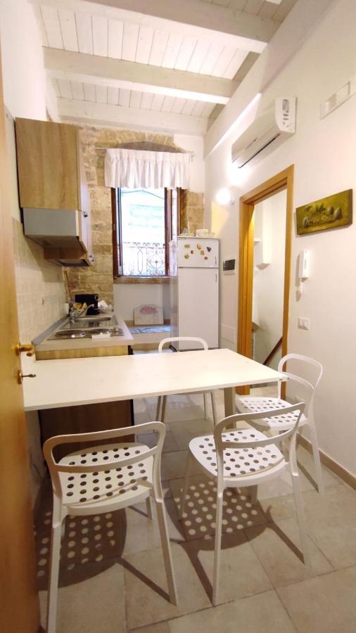 B&B Santa Rita Corato Bagian luar foto